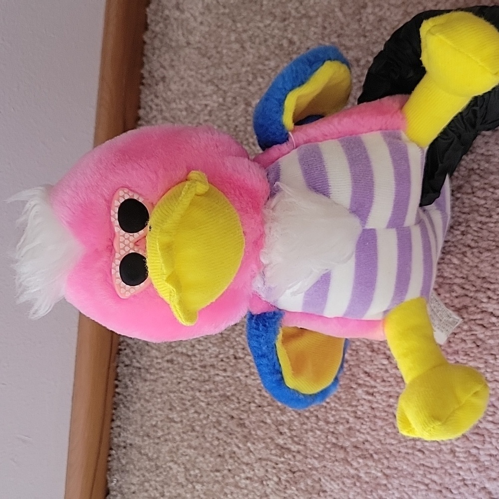 Ace Novelty Vintage Bird